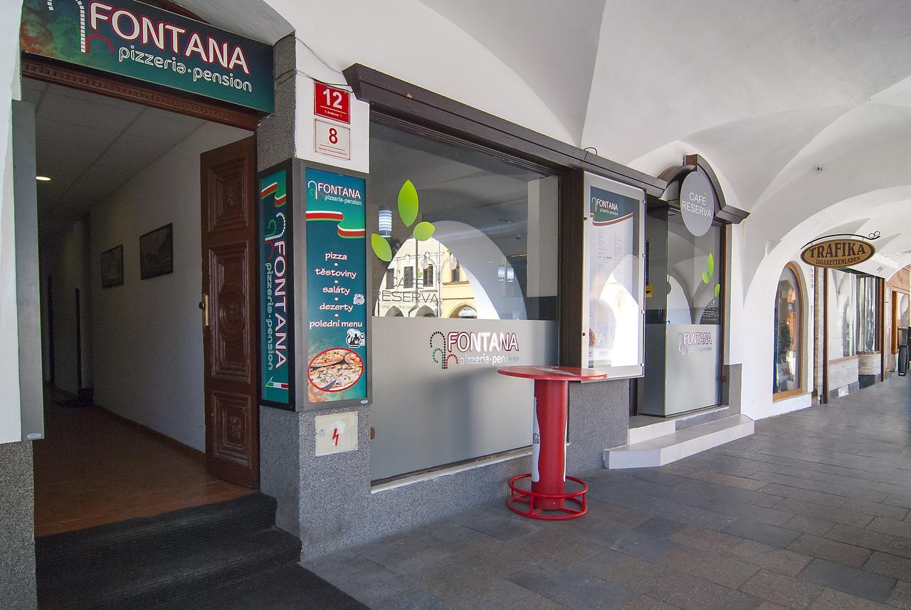 Fontana Pizzeria - Pension Ceske Budejovice Buitenkant foto